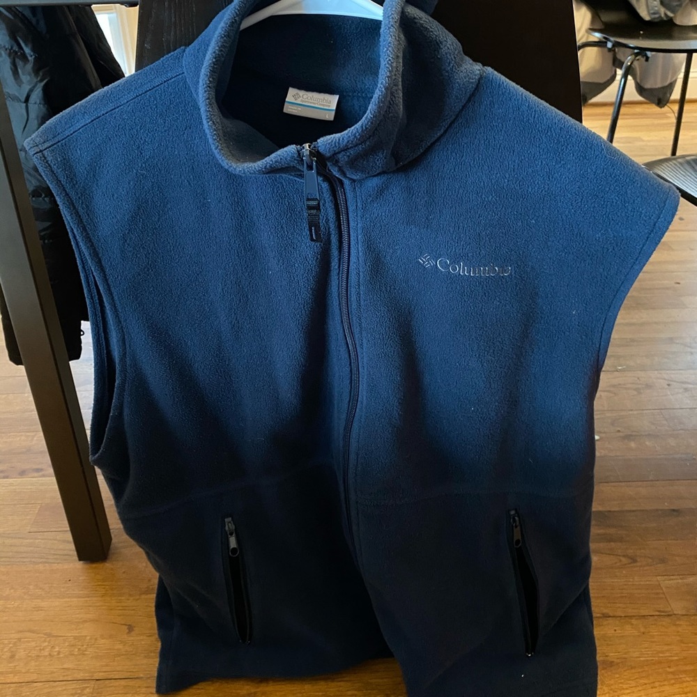 Columbia Vest